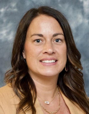 Maureen  Wolfe 